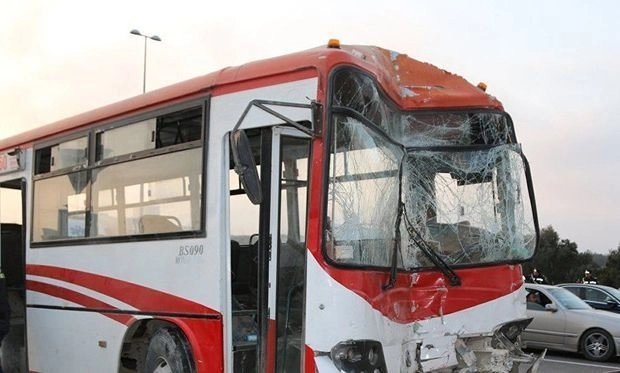 В Баку произошло ДТП с участием автобуса: есть погибший - ВИДЕО