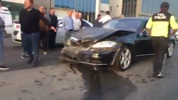 В результате ДТП на трассе Баку-Сумгайыт образовалась пробка - ВИДЕО