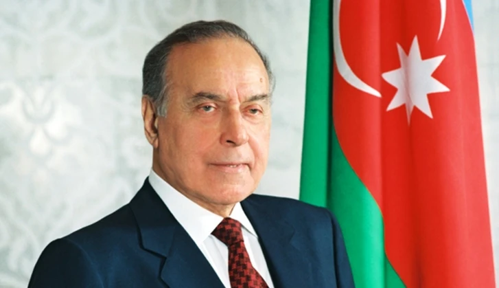 Сегодня в Азербайджане отмечается День национального спасения