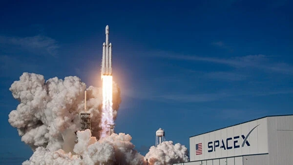 SpaceX собралась запускать ракеты к Марсу