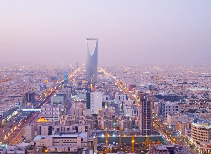 В Саудовской Аравии планируют возобновить внутренний туризм в конце июня