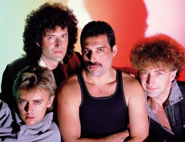 Королевская почта Великобритании выпустит 13 марок, посвященных рок-группе Queen