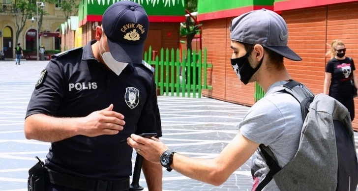 В Азербайджане установлен лимит на получение SMS-разрешений во время карантина