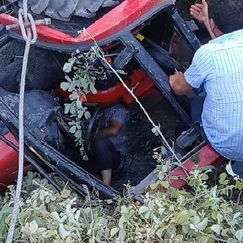 В Барде трактор упал в водоканал: водитель погиб – ФОТО