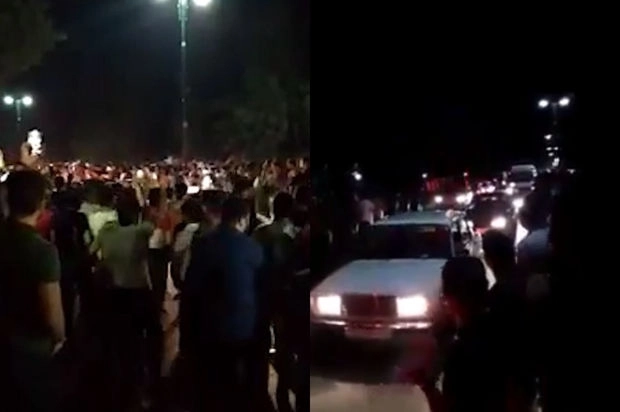 Жители Товуза с аплодисментами встретили тела погибших в бою азербайджанских военнослужащих - ВИДЕО
