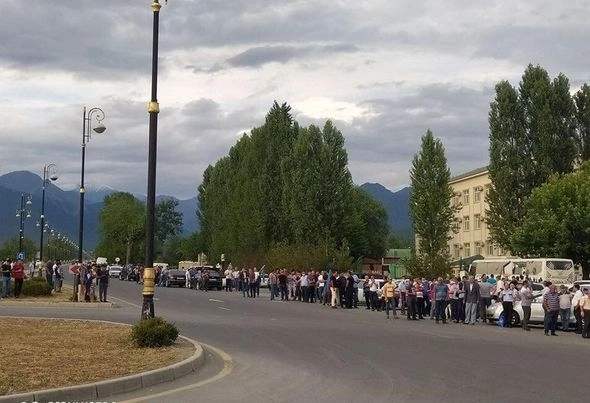 Media.az - Новости Азербайджана - Тело погибшего генерала доставлено в Сумгайыт – ОБНОВЛЕНО/ФОТО/ВИДЕО