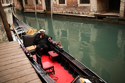 В Венеции появились новые ограничения из-за растолстевших туристов