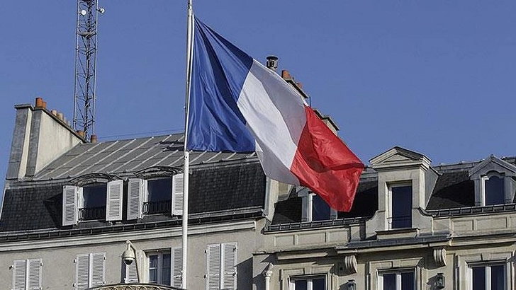 Франция вводит с сентября штраф за употребление наркотиков