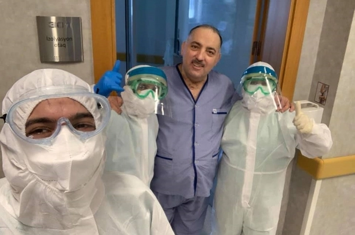 Бахрам Багирзаде поделился своими фотографиями из Центрального таможенного госпиталя - ФОТО