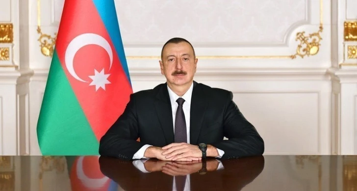 Ильхам Алиев поздравил азербайджанский народ с Гурбан байрамы - ФОТО