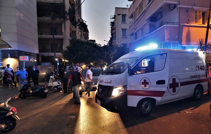 Число погибших при взрыве в Бейруте превысило 100