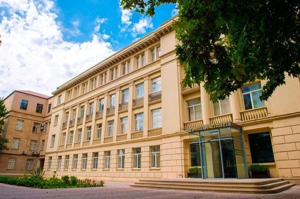 Минобразования Азербайджана распространило информацию в связи с организацией учебного года