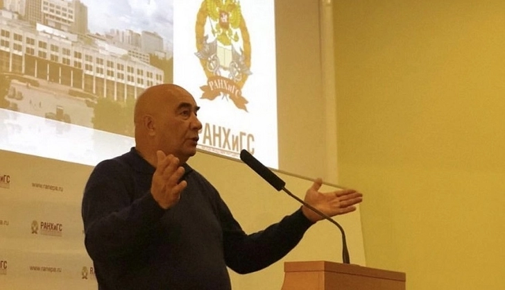 В Беларуси люди просто хотят «порулить». Для Media.Az комментирует Владимир Пызин