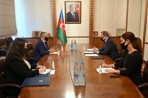Глава МИД Азербайджана встретился с новым послом Греции – ФОТО