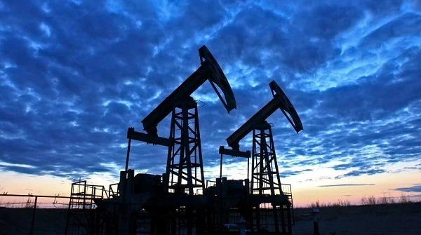 Нефтяные цены опустились ниже четырехнедельного минимума - ОБНОВЛЕНО