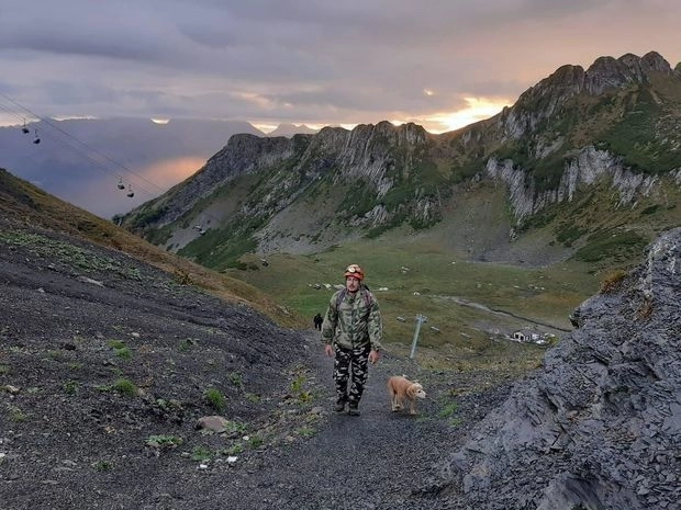Туристов, потерявшихся в горах под Сочи, эвакуировали на вертолете