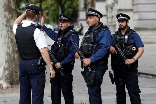Полиция задержала жителя Кембриджа, отправившего бомбу по почте