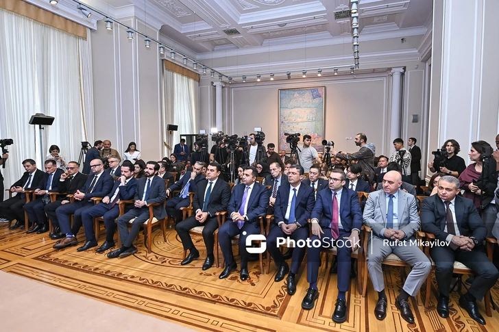Media.az - Новости Азербайджана - В Баку проходит спецсессия по борьбе с дезинформацией в рамках платформы диалога культуры и СМИ