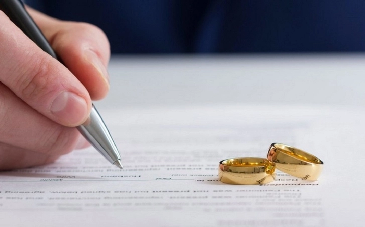 В Азербайджане в 2,5 раза чаще заключают браки, нежели разводятся