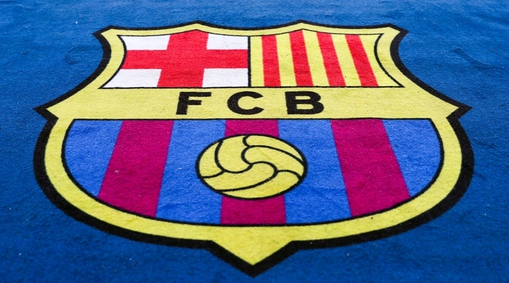 «Барселона» хочет подписать защитника «Аякса»
