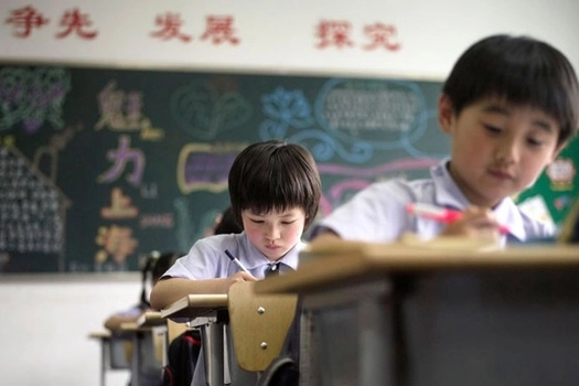 В Китае учитель до смерти избил ученицу за неверный ответ