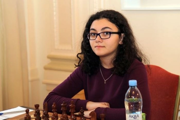 Азербайджанская шахматистка в тройке лидеров онлайн-первенства Европы