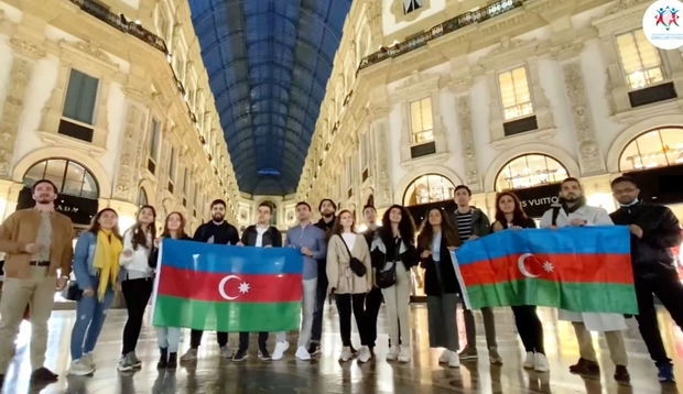 Азербайджанские студенты в Италии поддержали нашу армию - ВИДЕО