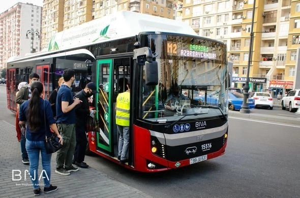 В часы пик в пассажироперевозках в Баку будут дополнительно задействованы 70 автобусов - ФОТО