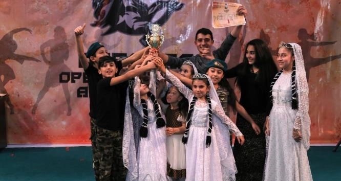 Творческие люди вступают в борьбу за Кубок Карабаха