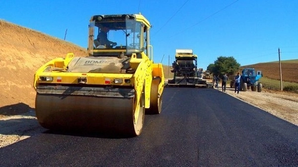 В Азербайджане ведется капитальная реконструкция дороги местного значения - ФОТО