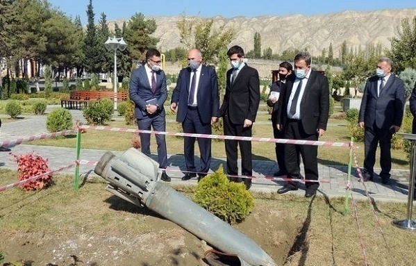 Посол Израиля посетил Мингячевир, подвергшийся ракетному обстрелу со стороны армян