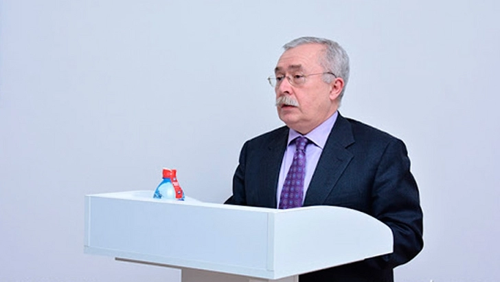 Продлен срок ареста экс-главы Управления делами МИД Азербайджана