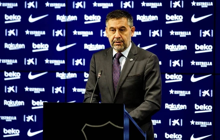 Бартомеу покинул пост президента футбольного клуба «Барселона»
