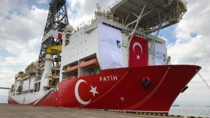Турция приступила к разведочному бурению на газовом месторождении в Черном море - ВИДЕО