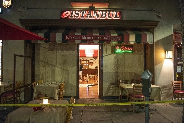 Генконсульство Азербайджана в Лос-Анджелесе осудило нападение армян на турецкий ресторан - ФОТО