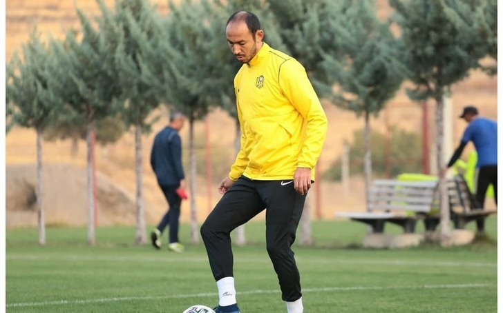 Бывший футболист сборной Турции разоблачил ложь армян - ВИДЕО