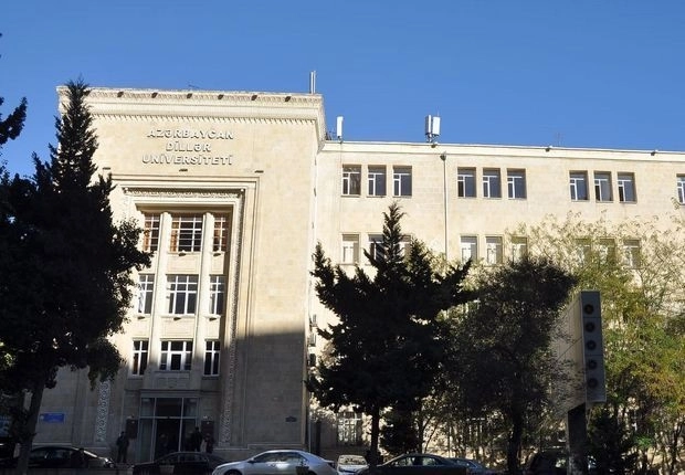 Азербайджанский университет языков взял на себя заботу о детях шехида