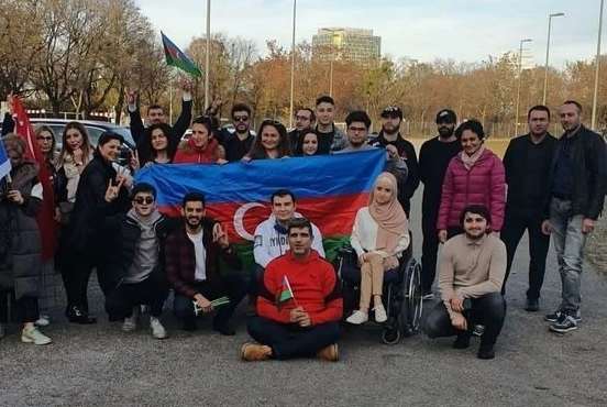 В Мюнхене состоялся автопробег по случаю исторической победы Азербайджана - ФОТО