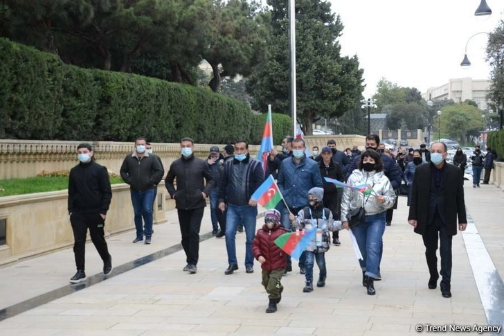 В Баку прошло шествие по случаю освобождения Агдама - ФОТО