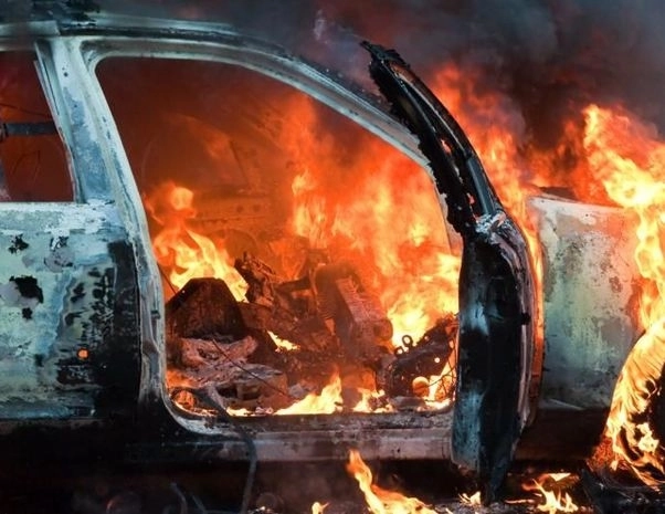 Пожар в Бейлагане: сгорели четыре автомобиля