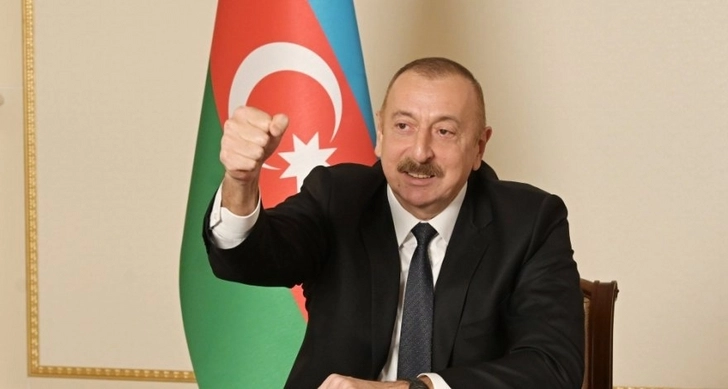 Президент Ильхам Алиев поздравил азербайджанский народ с освобождением Кельбаджарского района