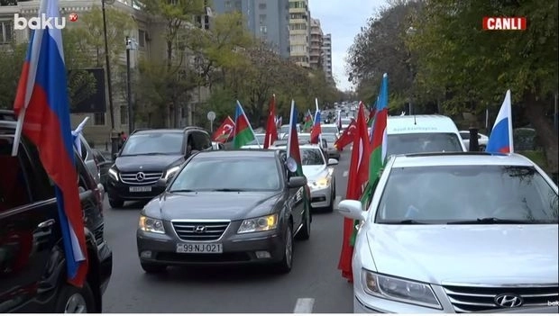 В Баку состоялся автопробег, посвященный освобождению Кельбаджара - ВИДЕО