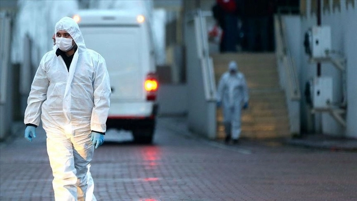 В Турции за сутки от коронавируса умерло рекордное число человек