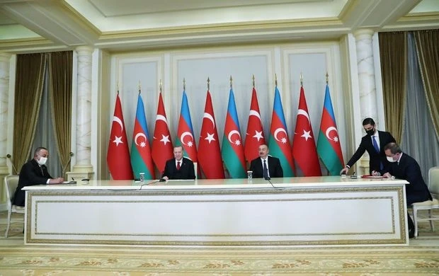 Между Азербайджаном и Турцией отменяется паспортный режим – ФОТО