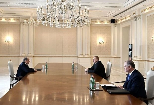 Президент Азербайджана принял директора ФСБ РФ