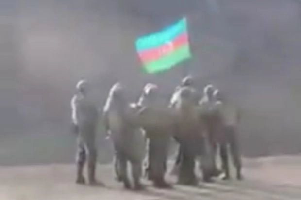 Азербайджанская армия контролирует дорогу Горис-Кафан на границе с Арменией - ФОТО/ВИДЕО