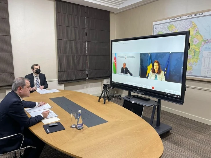 Главы МИД Азербайджана и Швеции провели встречу в формате видеоконференции