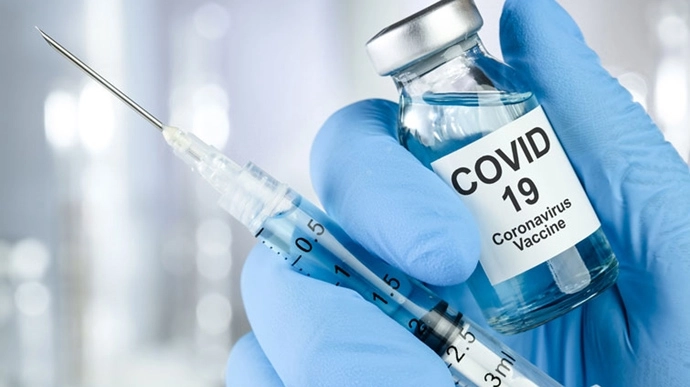 Стало известно, когда может начаться вакцинация от COVID-19 всех слоев населения в ФРГ