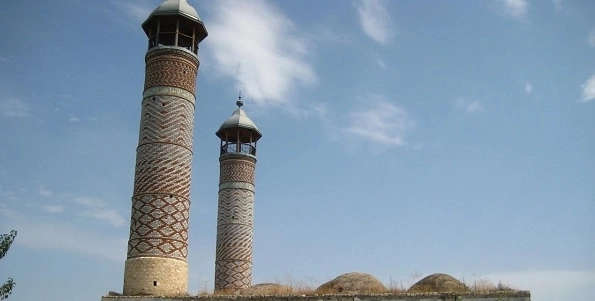 Академия наук о разрушении исторических и религиозных памятников Азербайджана