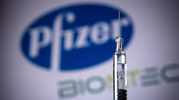 СМИ: Pfizer и BioNTech перенесли сроки вакцинации добровольцев с плацебо